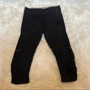 Lululemon cropped leggings